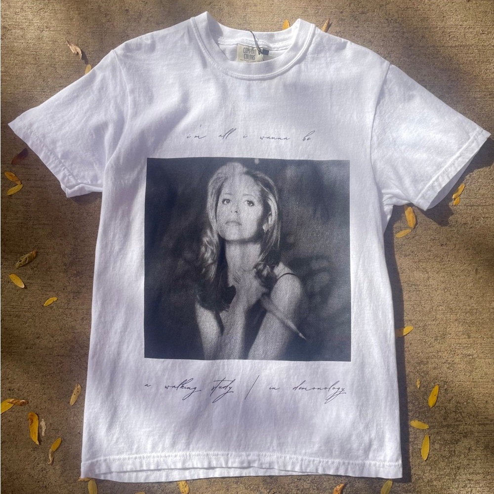 NEW Buffy the Vampire Slayer T-Shirt – “Walking Study in Demonology”